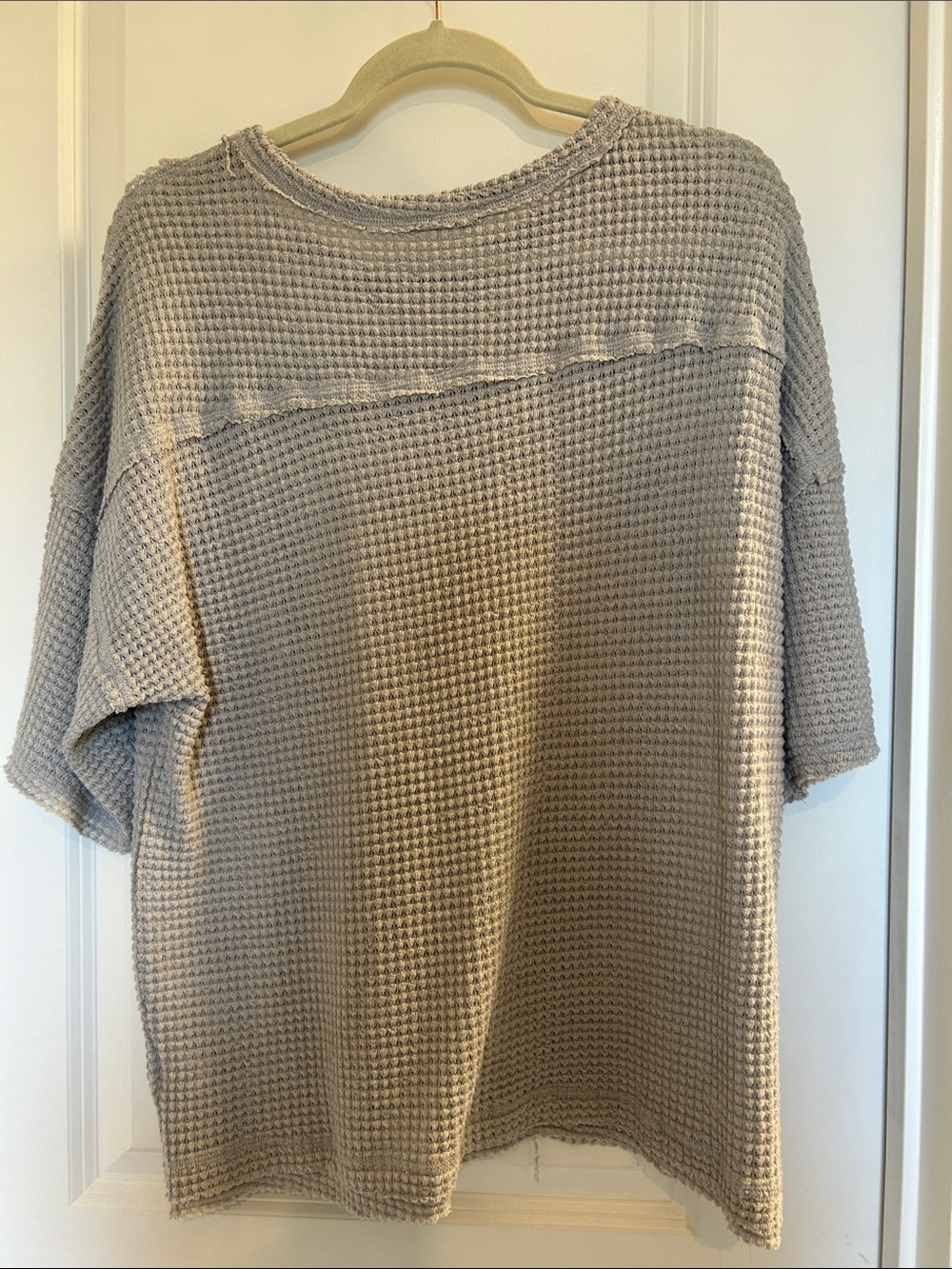 Waffle-Knit Pocket Short-Sleeve Top - Light Taupe - Picture 2 of 2
